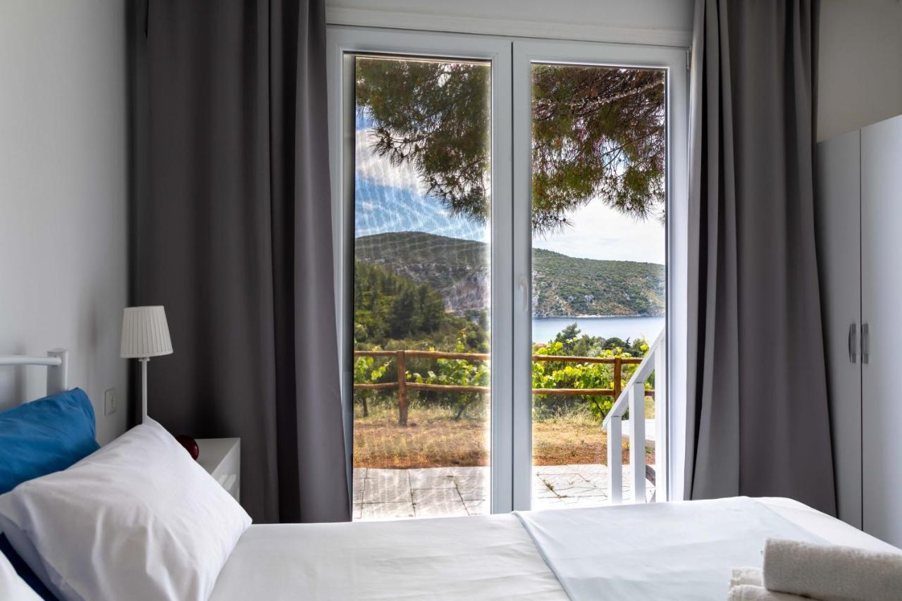 Porto Koufo Resort エクステリア 写真