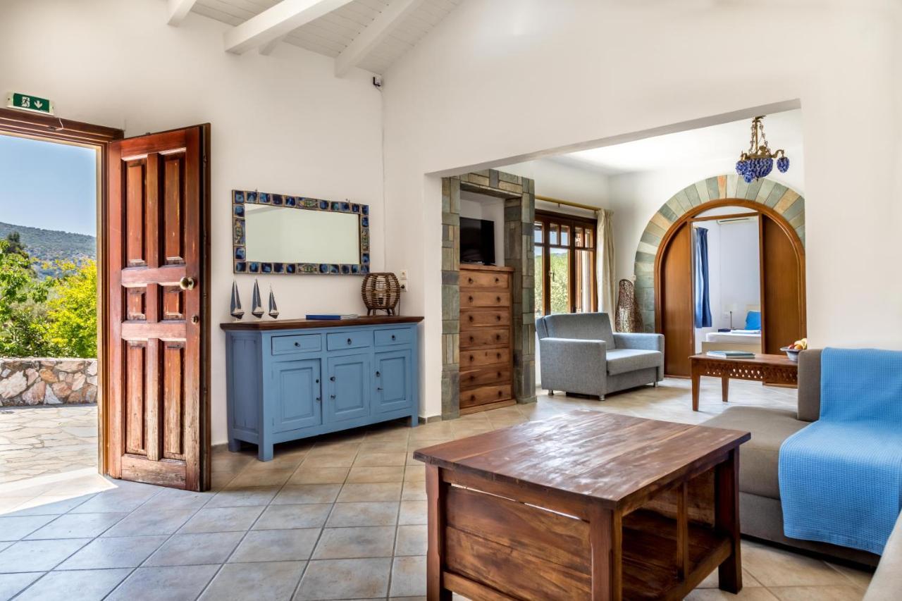 Porto Koufo Resort エクステリア 写真