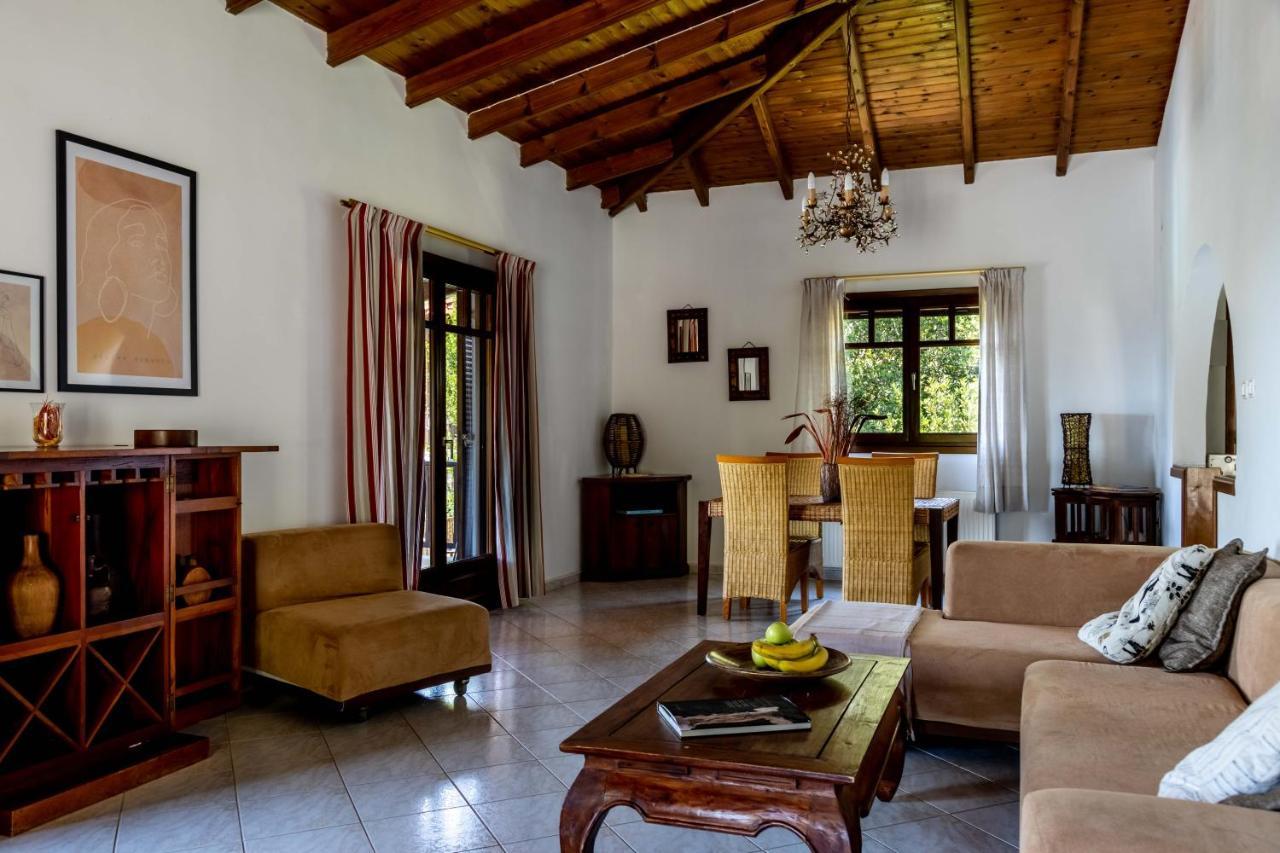 Porto Koufo Resort エクステリア 写真